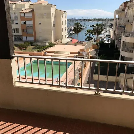 Apartamento Cap D'agde : T2 Spacieux, Parking, Balcon, Piscine, Proche Commerces Et - Fr-1-723-19 Agde